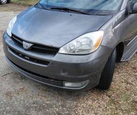 2005 TOYOTA SIENNA