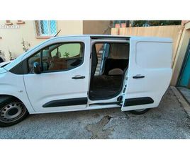 PEUGEOT E-PARTNER ASPHALT 50 KWH 17500KM NOMBREUSES OPTIONS