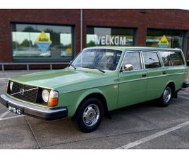 NO RESERVE: 1974 VOLVO 245 4-SPEED