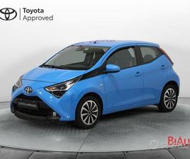 TOYOTA PORTE TOYOTA AYGO 1.0 VVT-I 72 CV 5 PORTE X-PLAY MMT