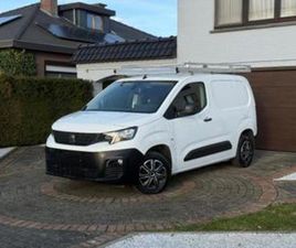 ② PEUGEOT PARTNER/1.5 HDI/CARPLAY/CAMERA/CRUISE/TREKHAAK/AIRCO — CAMIONNETTES & UTILITAIRES — 2EMEMAIN