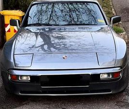 PORSCHE 944