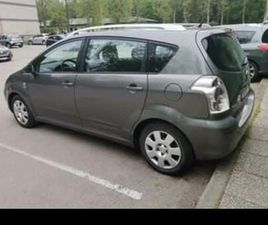 TOYOTA ČOKOLADE VESEO 7SJEDALA