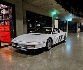 FERRARI TESTAROSSA