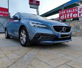 VOLVO V40 CROSS COUNTRY 2017 CROSS COUNTRY