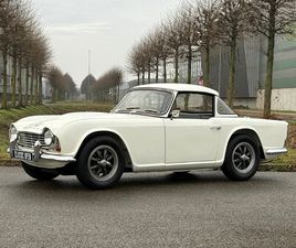 TRIUMPH TR4 SURREY TOP