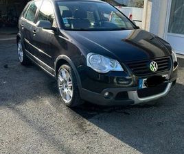 VOLKSWAGEN CROSS POLO