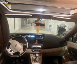 RENAULT SCÉNIQUE TROIS