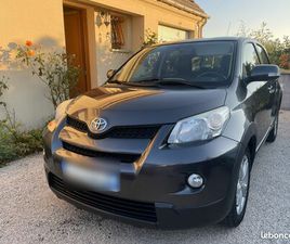 TOYOTA URBAN CRUISER