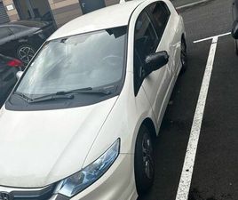 HONDA INSIGHT HYBRIDE 2014 – BLANC NACRÉ – BATTERIE OK – ENTRETIEN RÉCENT