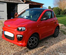 VOITURE SANS PERMIS LIGIER