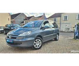 PEUGEOT 807 PREMIUM 2.2 HDI 170CH. CARNET D ENTRETIEN COMPLET A JOUR +CARPLAY+ GPS+ CAMERA DE RECULE+ ATTACHE REMORQUE + 7 PLACES+ REVISER ET GARANTIE 12 MOIS N