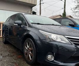 TOYOTA AVENSIS