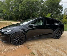 TESLA MODEL X STANDARD TESLA MODEL X