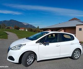 PEUGEOT 208 LIKE ENTRETIEN SUIVI ET COURROIE FAITE