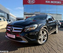 MERCEDES-BENZ GLA 200 7G-DCT