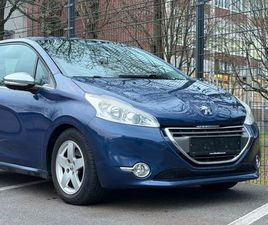 PEUGEOT 208 ALLURE LEDER NAVI LED KLIMA