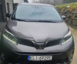 TOYOTA SIENNA 3.5 V6 XLE AWD