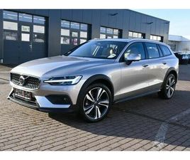 VOLVO V60 CC B4D AWD ULTIMATE*LED*PANO*360*H&K*MASSAGE