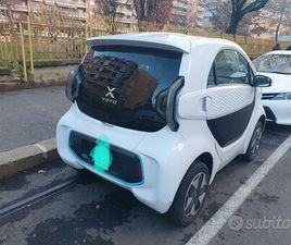 AUTO XEV YOYO A 2 POSTI ELETTRICA ANNO 2023.