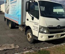 2015 HINO 195 DIESEL BOX TRUCK W LIFTGATE