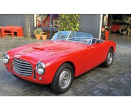 1952 SIATA DAINA ROUGE MANUEL, 4 VITESSES CONDUITE À GAUC...