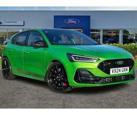2024 - 2.3 ECOBOOST ST 5DR HEADS-UP DISPLAY, HEATED SEATS & STEERING WHEEL, DIRENZ