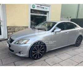 IS 220D 2.2 16V LUXURY