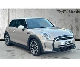 MINI MINI COOPER MINI HATCHBACK HATCHBACK 1.5 COOPER EXCLUSIVE PREMIUM 5DR AUTO
