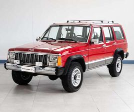 JEEP CHEROKEE CHEROKEE 5P 4.0 LAREDO