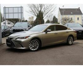 LEXUS ES 300H ACC HUD LED KEYLESS ASSIST 360 M&L