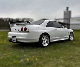 NISSAN SKYLINE R33 GTR