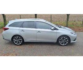 TOURING SPORTS 1.6 D-4D LOUNGE