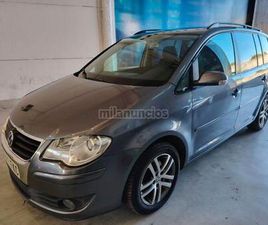 VOLKSWAGEN TOURAN VOLKSWAGEN - TOURAN 2.0 TDI 140 HIGHLINE