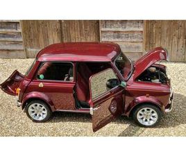 1999 ROVER MINI ROUGE FONCÉ MANUEL, 4 VITESSES CONDUITE À...