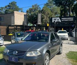 VENDO VOLKSWAGEN BORA