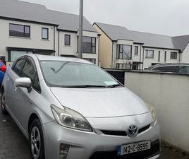 TOYOTA PRIUS TOYOTA PRIUS 2014