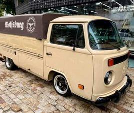 VOLKSWAGEN COMBI