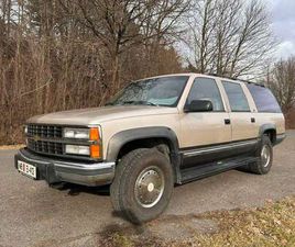 CHEVROLET SUBURBAN 2500 7.4 4X4