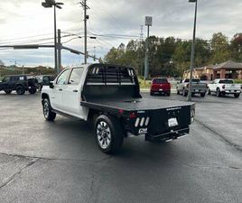 2023 CHEVROLET SILVERADO 2500HD CUSTOM FLATBED 4WD GAS