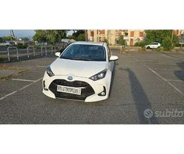 TOYOTA YARIS 1.5 HYBRID 5 PORTE BUSINESS