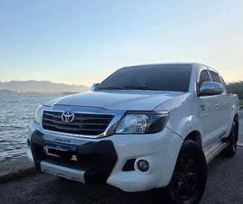 TOYOTA HILUX (ACEITO OFERTAS)