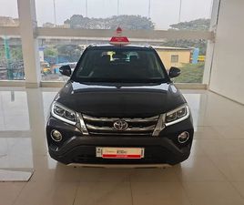 TOYOTA URBAN CRUISER