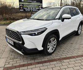 TOYOTA COROLLA CROSS TOYOTA COROLLA CROSS 2.0 HYBRID EXECUTIVE E-CVT SKYVIEW PANORÁMATETŐVEL. GARANCIÁLIS!! TÉLI-NYÁRI KERÉKSZETT GYÁRI ALUFELNIKEN