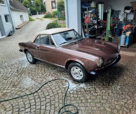 FIAT 124 SPIDER