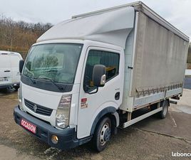 MAXITY PLATEAU BACHE 2.5 DCI 136 / MOTEUR MOINS 10000KM / SANS ADDEBLUE