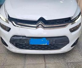 C4 PICASSO, ANNO 2015, INCIDENTATA PARTE FRONTALE