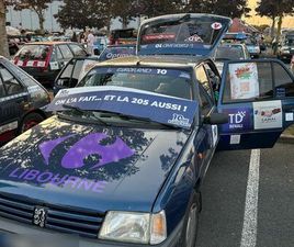 PEUGEOT 205 GÉNÉRATION CLIMATISÉE