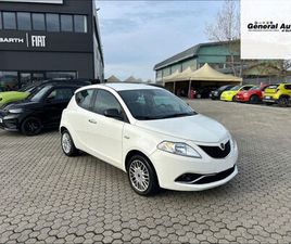LANCIA YPSILON LANCIA YPSILON 1.2 69 CV 5 PORTE GOLD DEL 2017 USATA A MASSAROSA