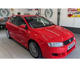 2005 FIAT STILO ROUGE MANUEL, 5 VITESSES CONDUITE À DROIT...